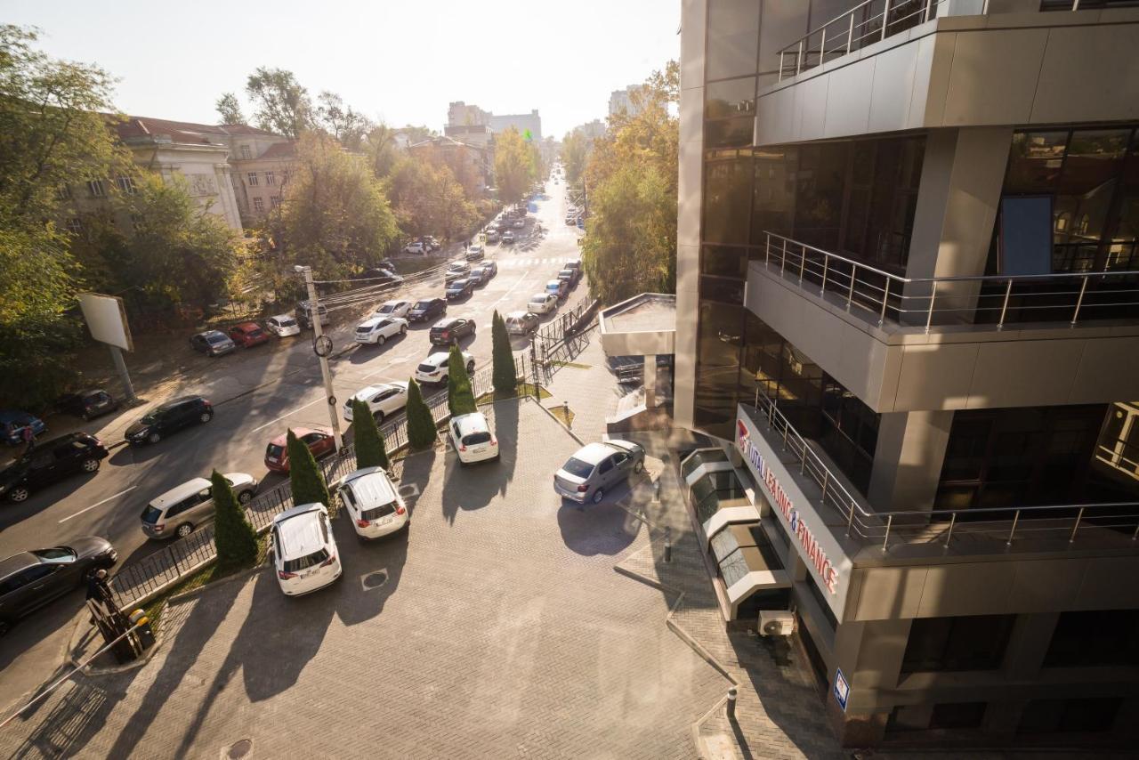 Perfect View Of The City Center Chisinau Exterior photo